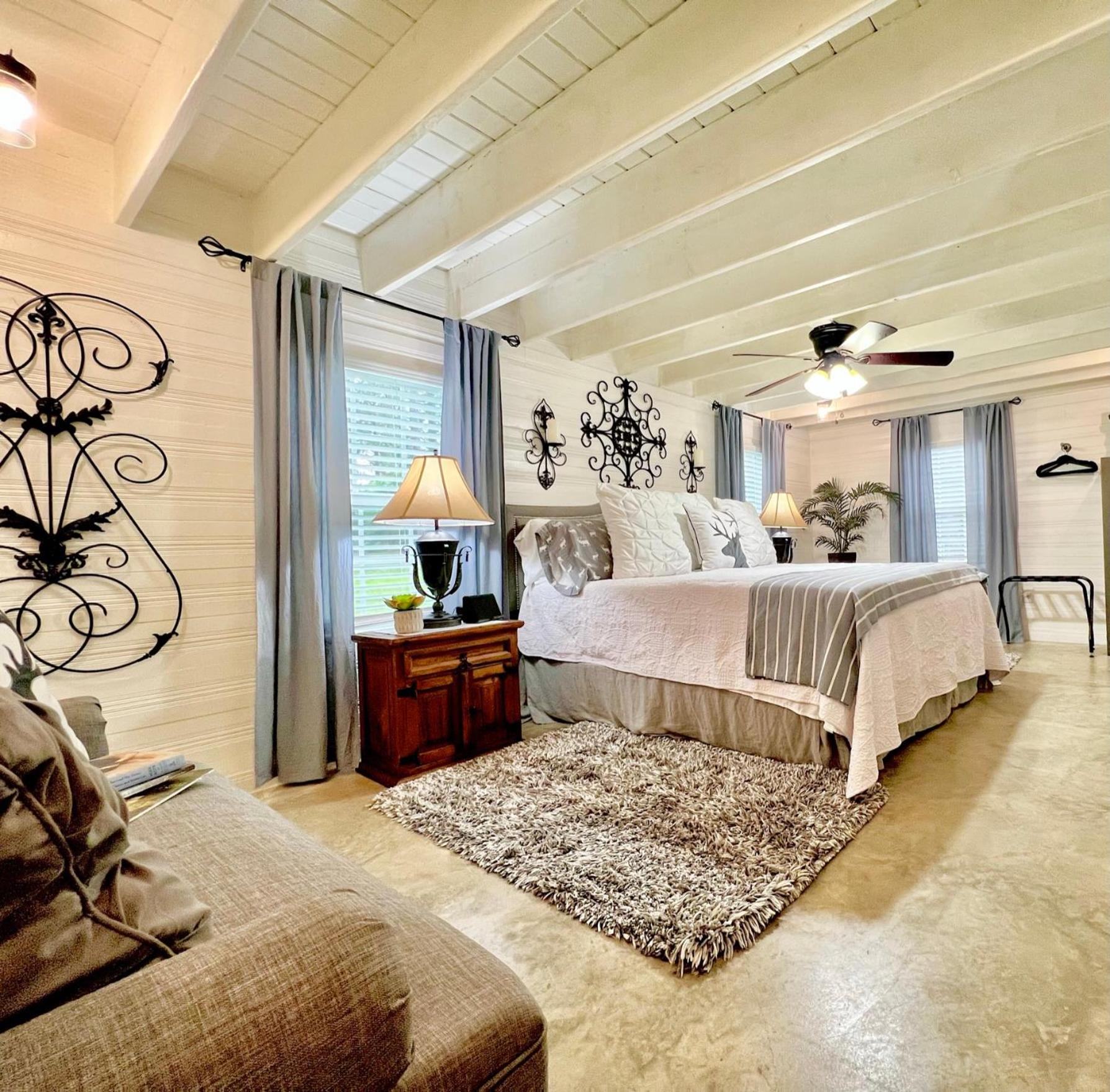 A Tranquil Retreat Loaded With Ambiance! Sleeps 10 Villa Platt Exteriör bild