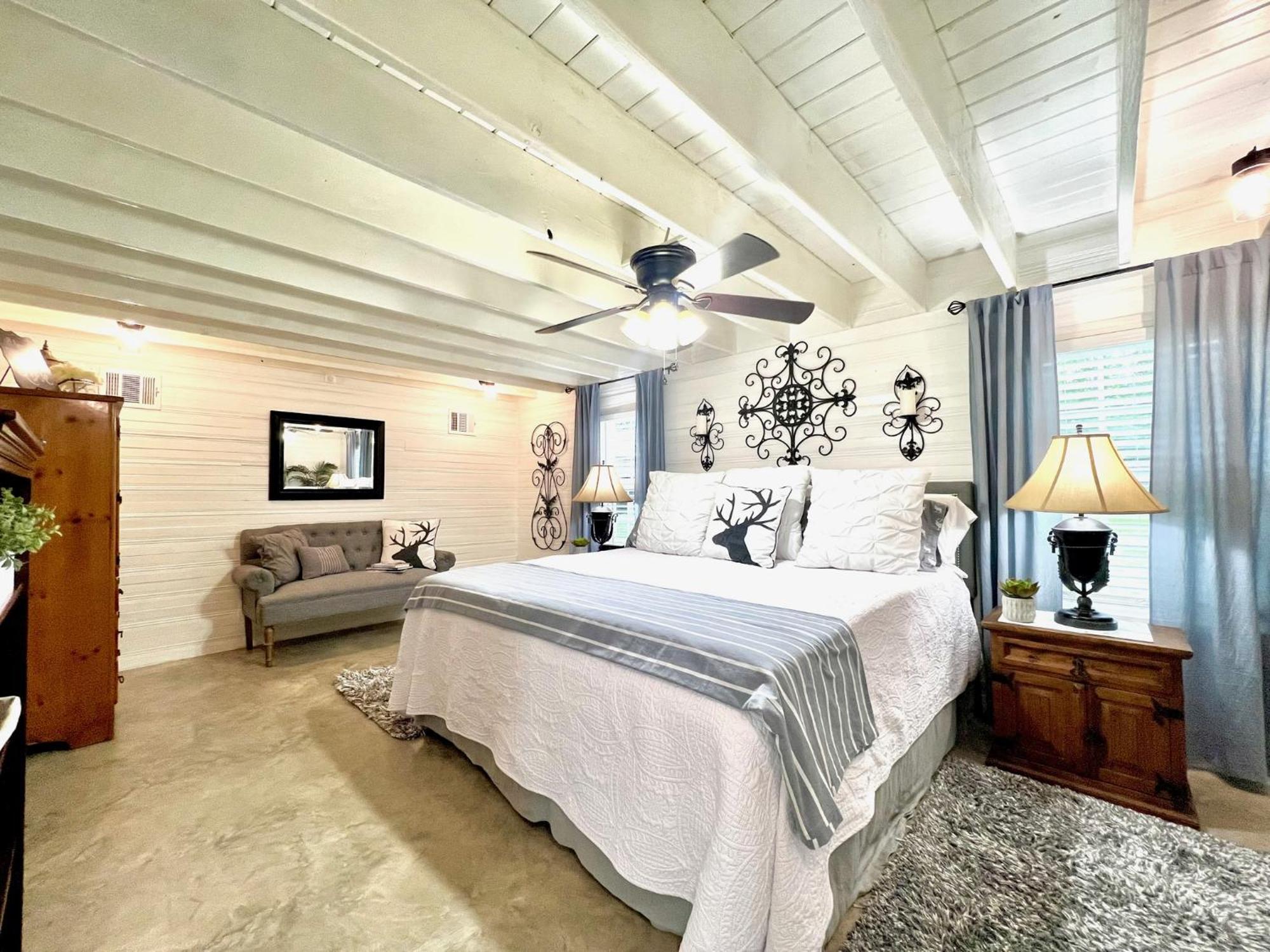 A Tranquil Retreat Loaded With Ambiance! Sleeps 10 Villa Platt Exteriör bild